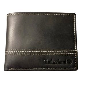 NWT Timberland Mens genuine leather slimfold wallet Black with White Stitching